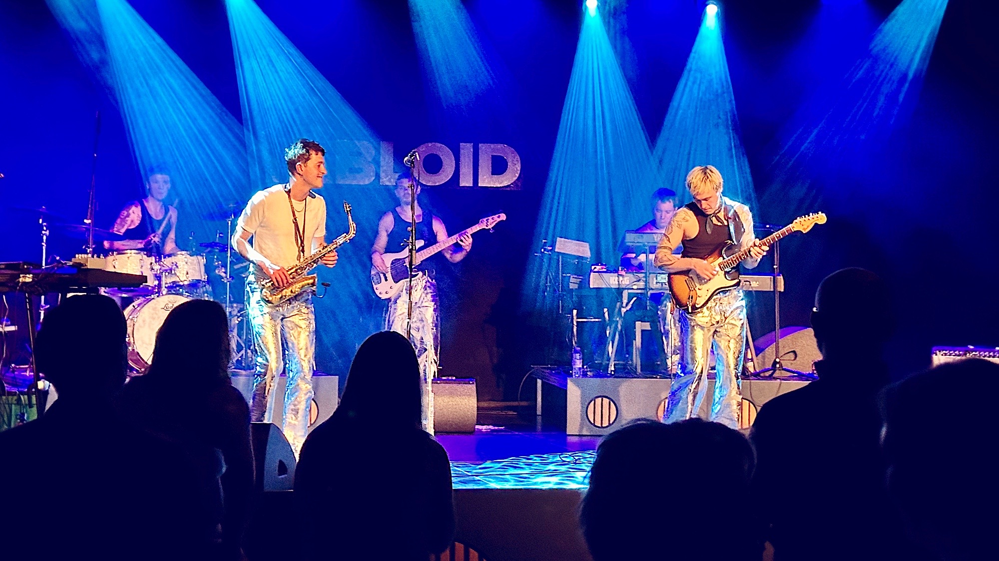 Jazz-bandet Tabloid på scenen på Paletten i Viborg